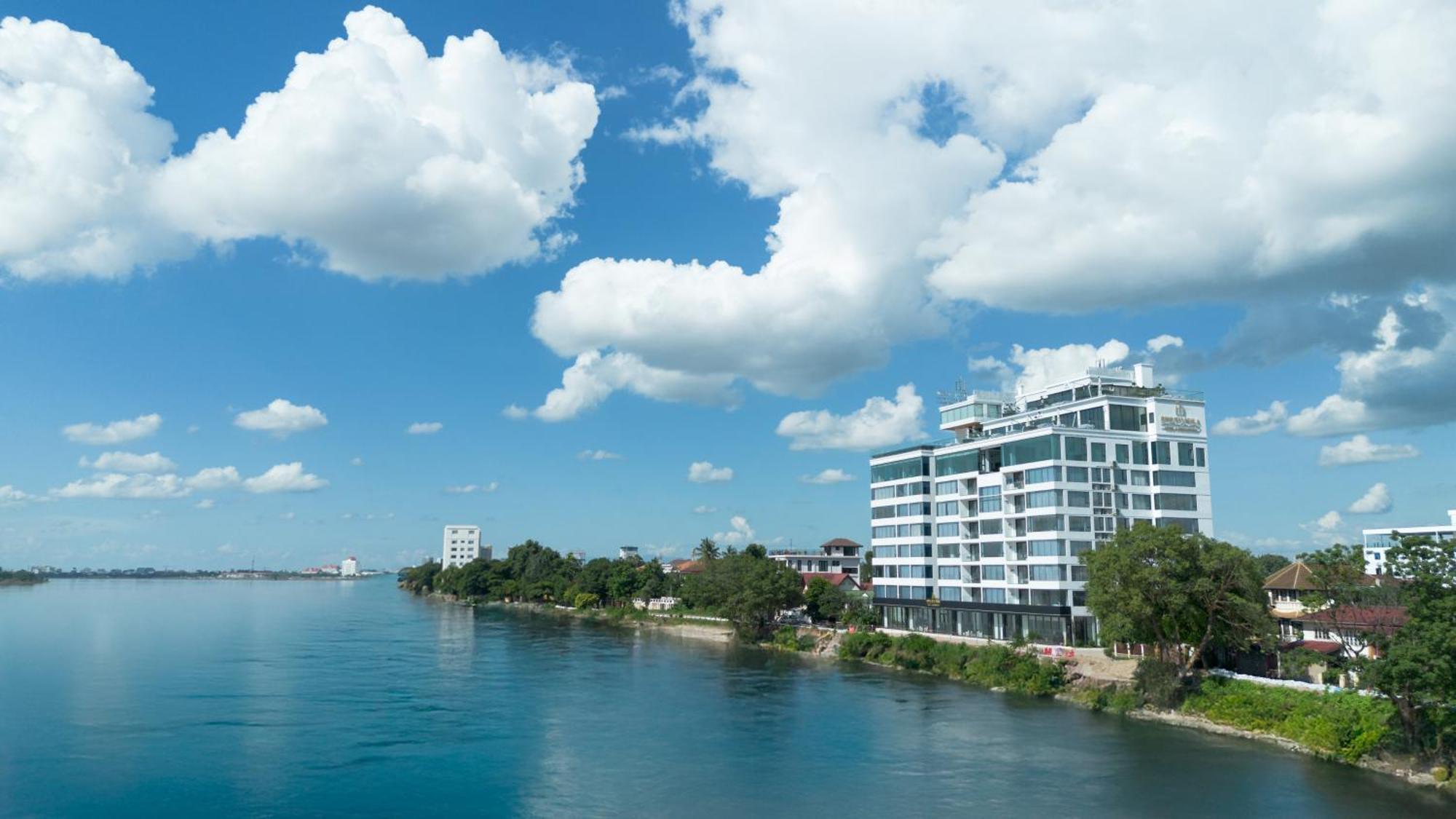 One Riviera Hotel And Residences Ban Souanmone Eksteriør bilde